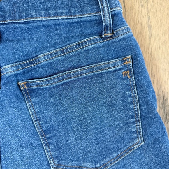 Madewell Women’s High Rise Button Front Denim Shorts Size 26 - Picture 7 of 9